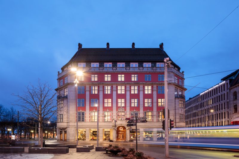 Osloon avattu Amerikalinjen on suomalaisen hotellisuunnittelun taidonnäyte